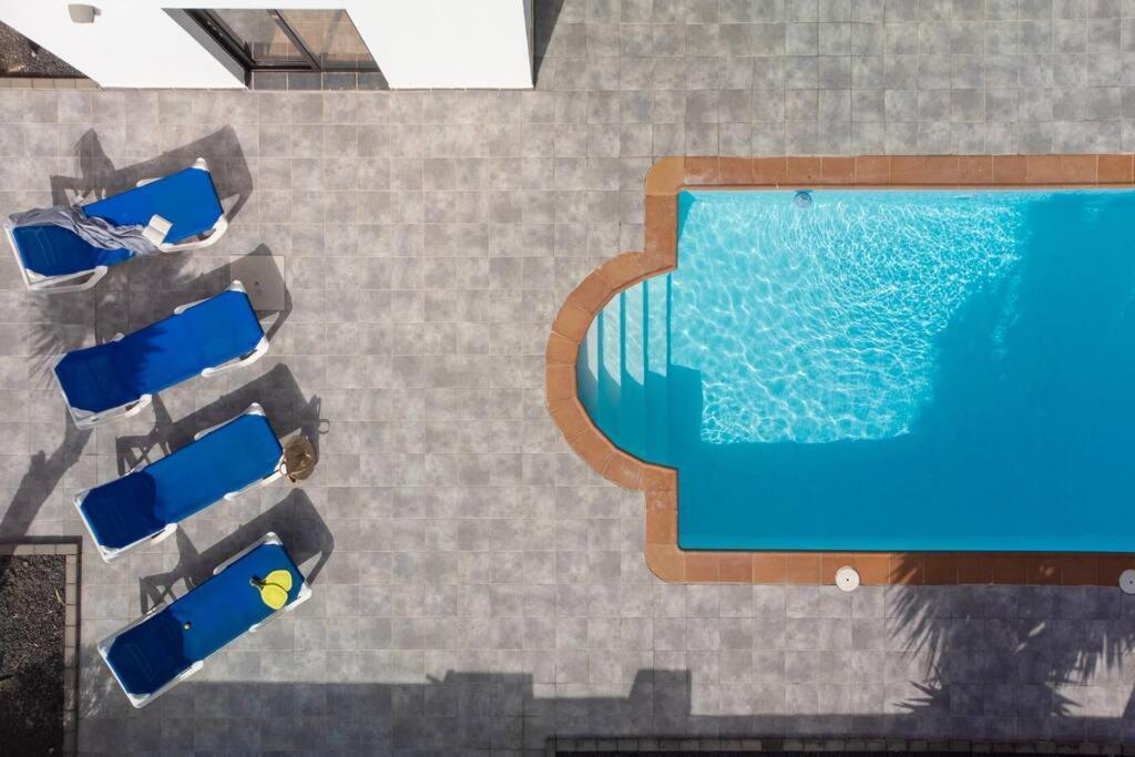 פלאיה בלנקה Casa Marlay Spacious, Heated Pool, Bbq & Fast Wi-Fi Only 15 Minutes Walk To Town מראה חיצוני תמונה